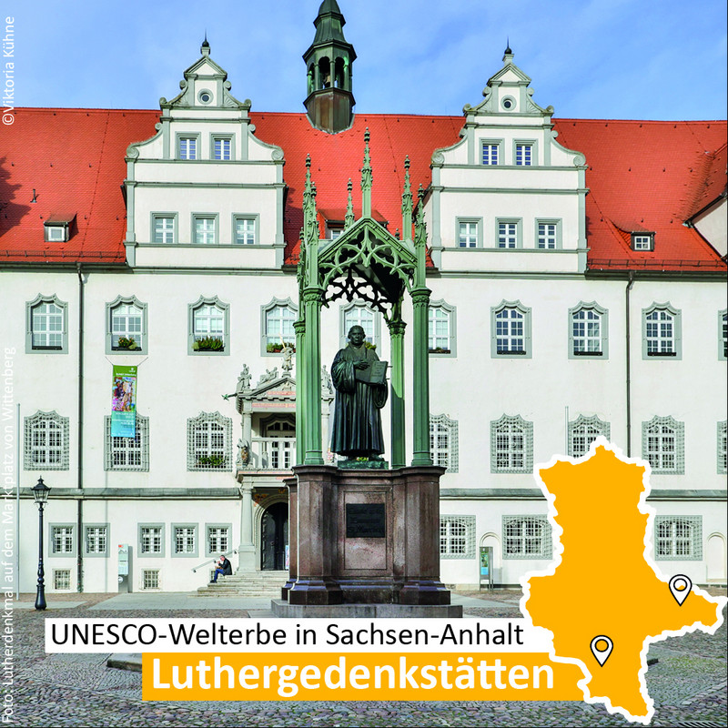 Das Bild zeigt das Lutherdenkmal auf dem Marktplatz in Wittenberg.